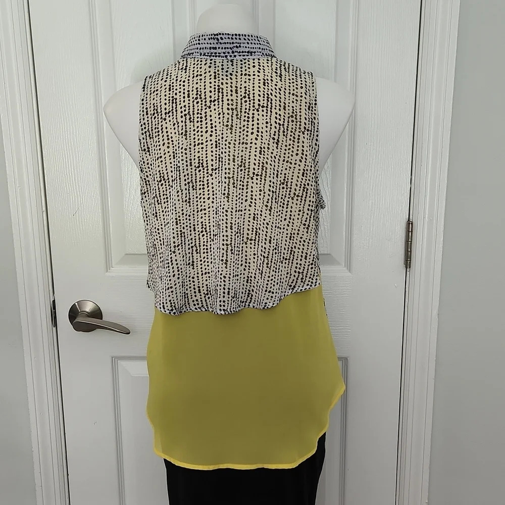 BCX Black, White, & Yellow Sheer Top - Picture 7 of 13